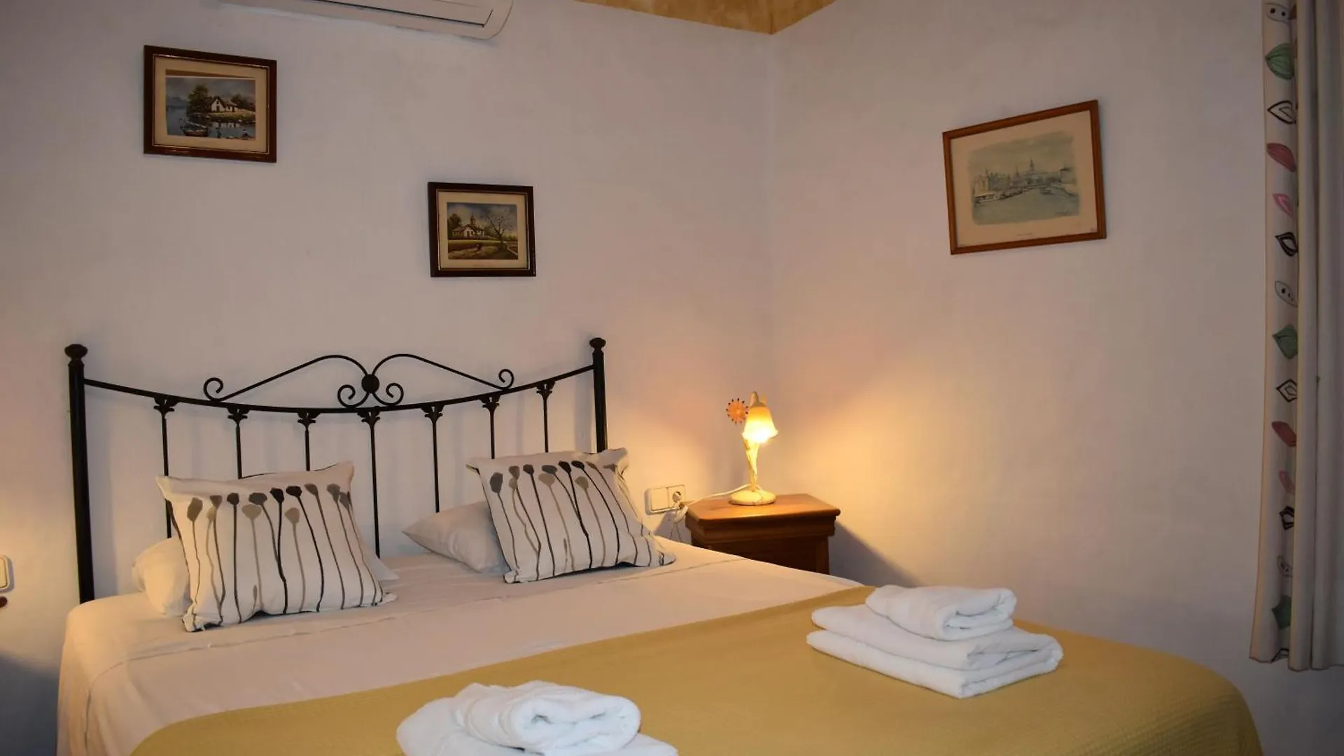 Finca Tarabita Mit Privatem Pool Cómpeta